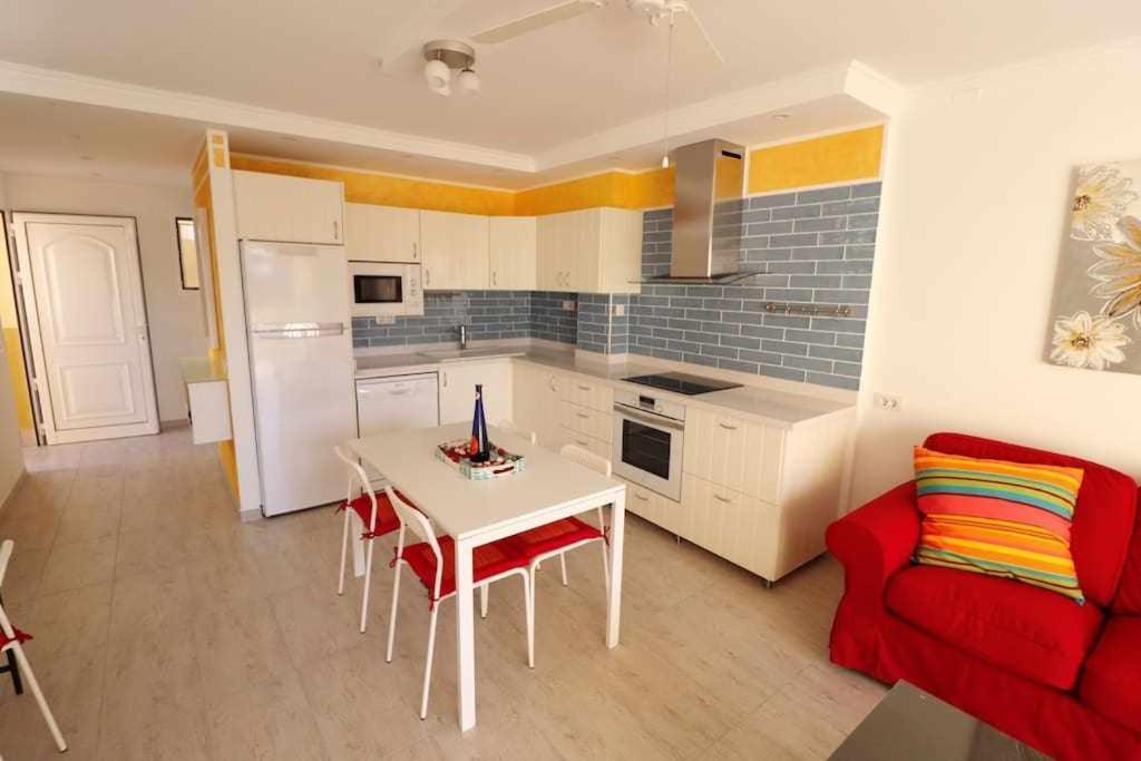 Mare Verde B12 By Tenerife Rental & Sales Адехе Екстериор снимка